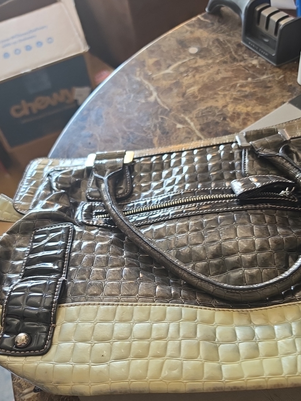 Guess Green and Brown Croc-Embossed Tote Bag with Silver Hardware - Picture 2 of 3